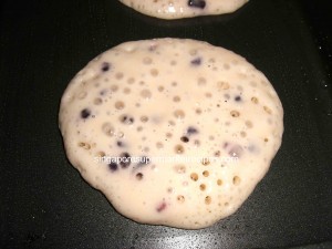 Betty Crocker Mixed Berries Pancakes with Bubbles
