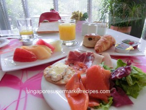 Wangz Hotel  Hearty Breakfast