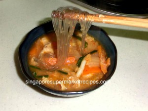 kimchi chigae korean spicy stew