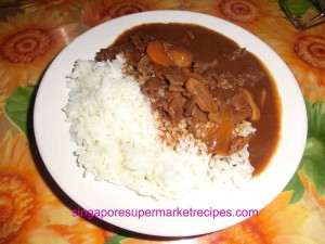 Japanese Beef Stew Recipe with hot steam rice