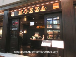 mozza pizzeria AT marina bay sands
