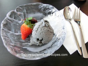 seki japanese restaurant at Hotel rendezvous sesame ice cream