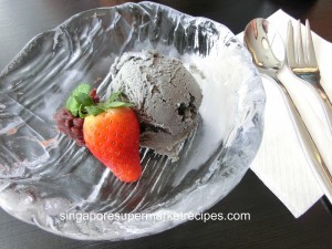 seki japanese restaurant at Hotel rendezvous sesame ice cream