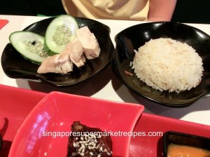 Taste Restaurant at Ibis chicken rice