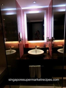 Festive Hotel at Resort World Sentosa - Toilet