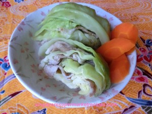 cabbage and pork stew in bonito stock